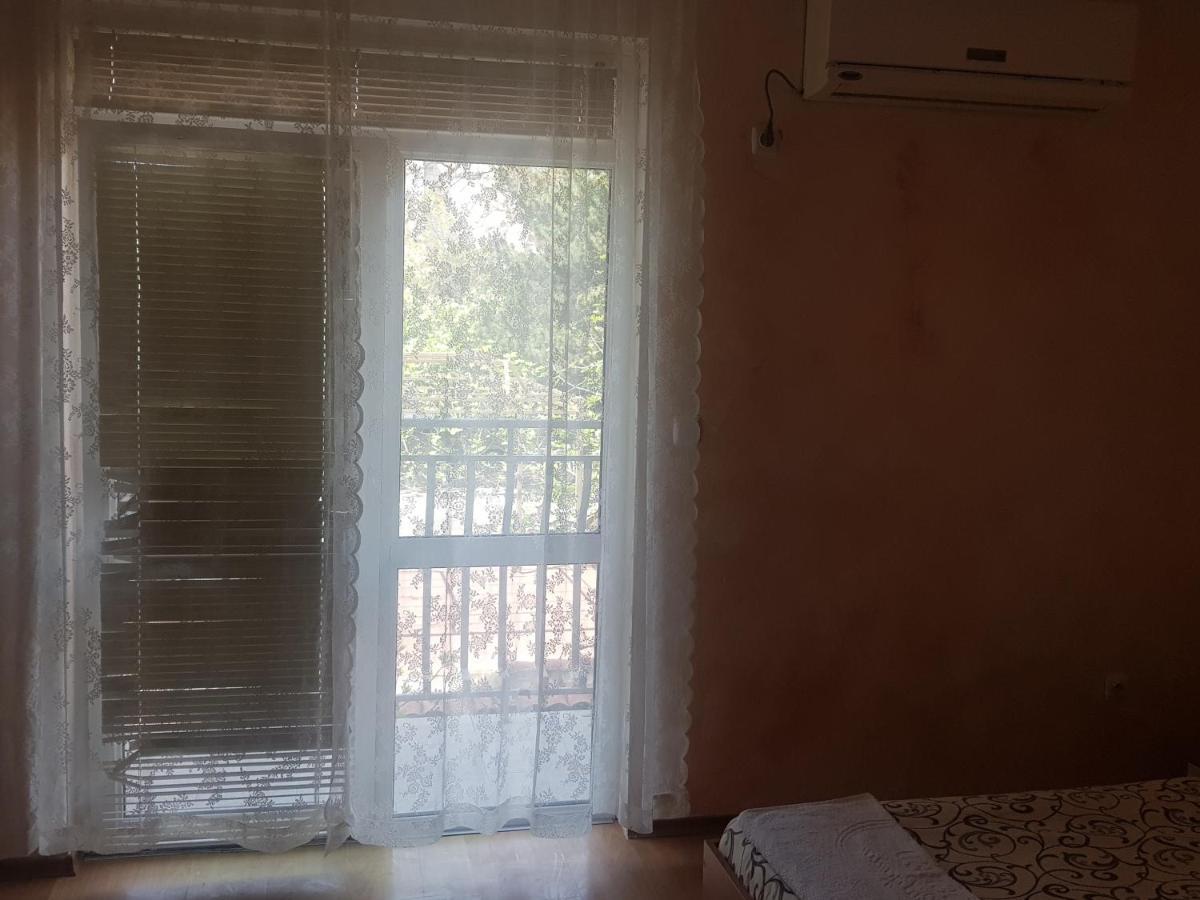 Теодор Misivri Dış mekan fotoğraf